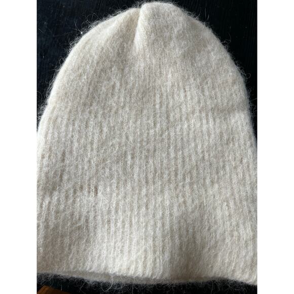 Vintage White Wool Beanie Roll Brim Icelandic Hat